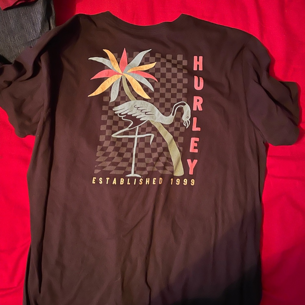 MENS HURLEY TEE SHIRT